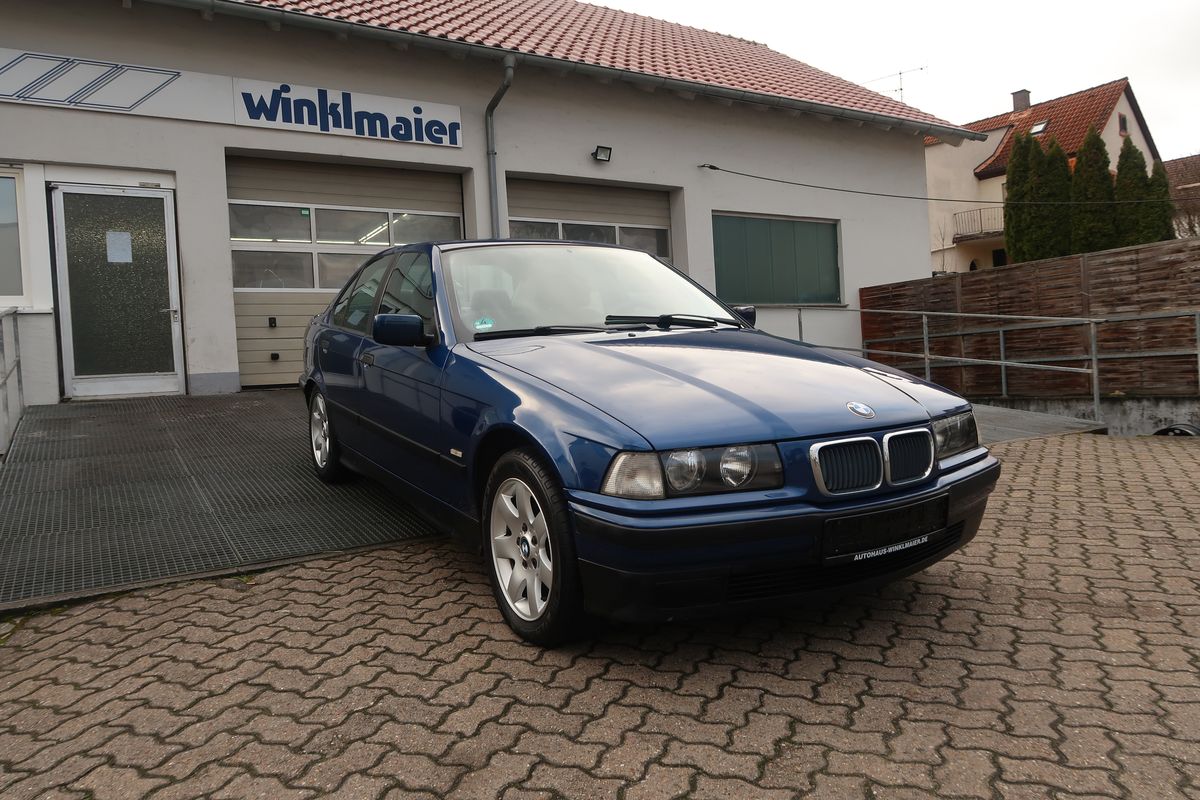 BMW 318i Limousine Bild 2
