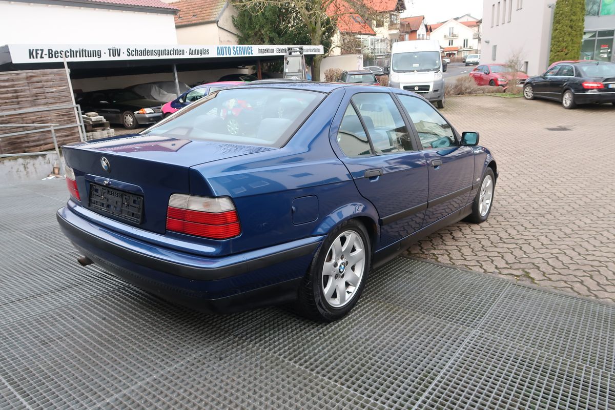 BMW 318i Limousine Bild 3