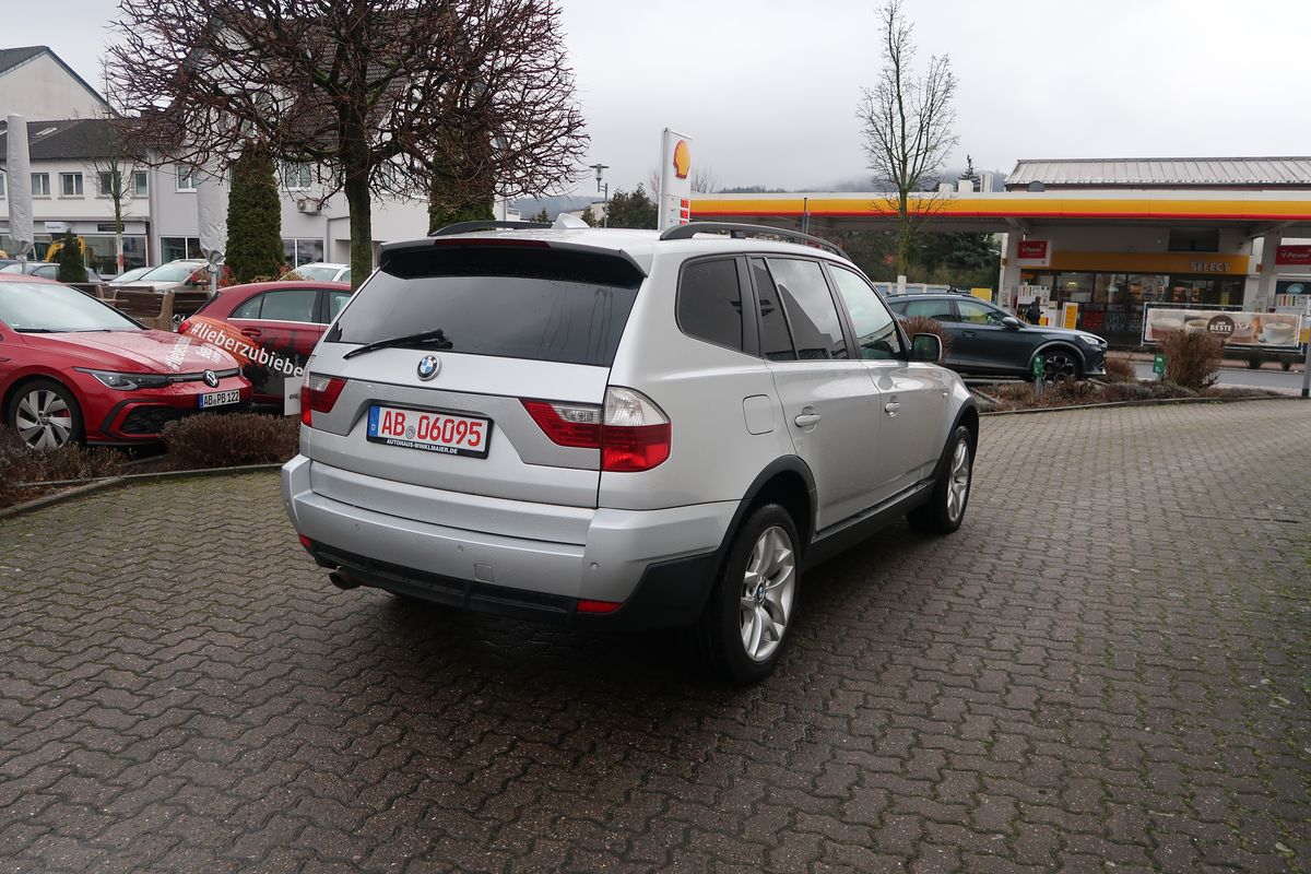 BMW X3 2.0 TDI Bild 7