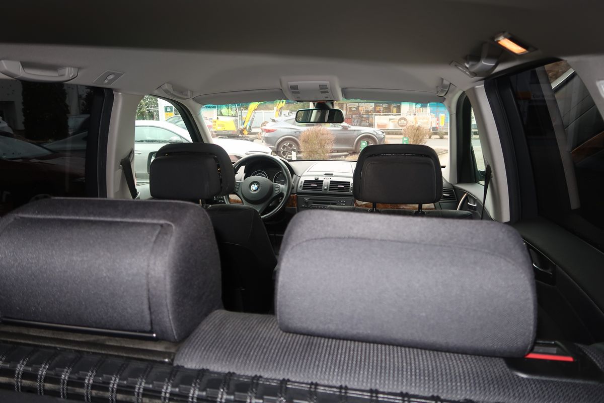 BMW X3 2.0 TDI Bild 12