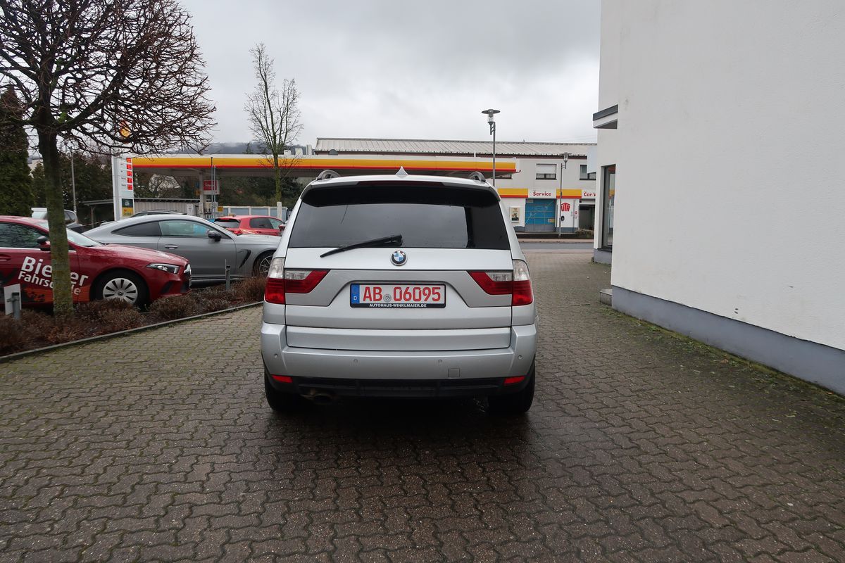 BMW X3 2.0 TDI Bild 14