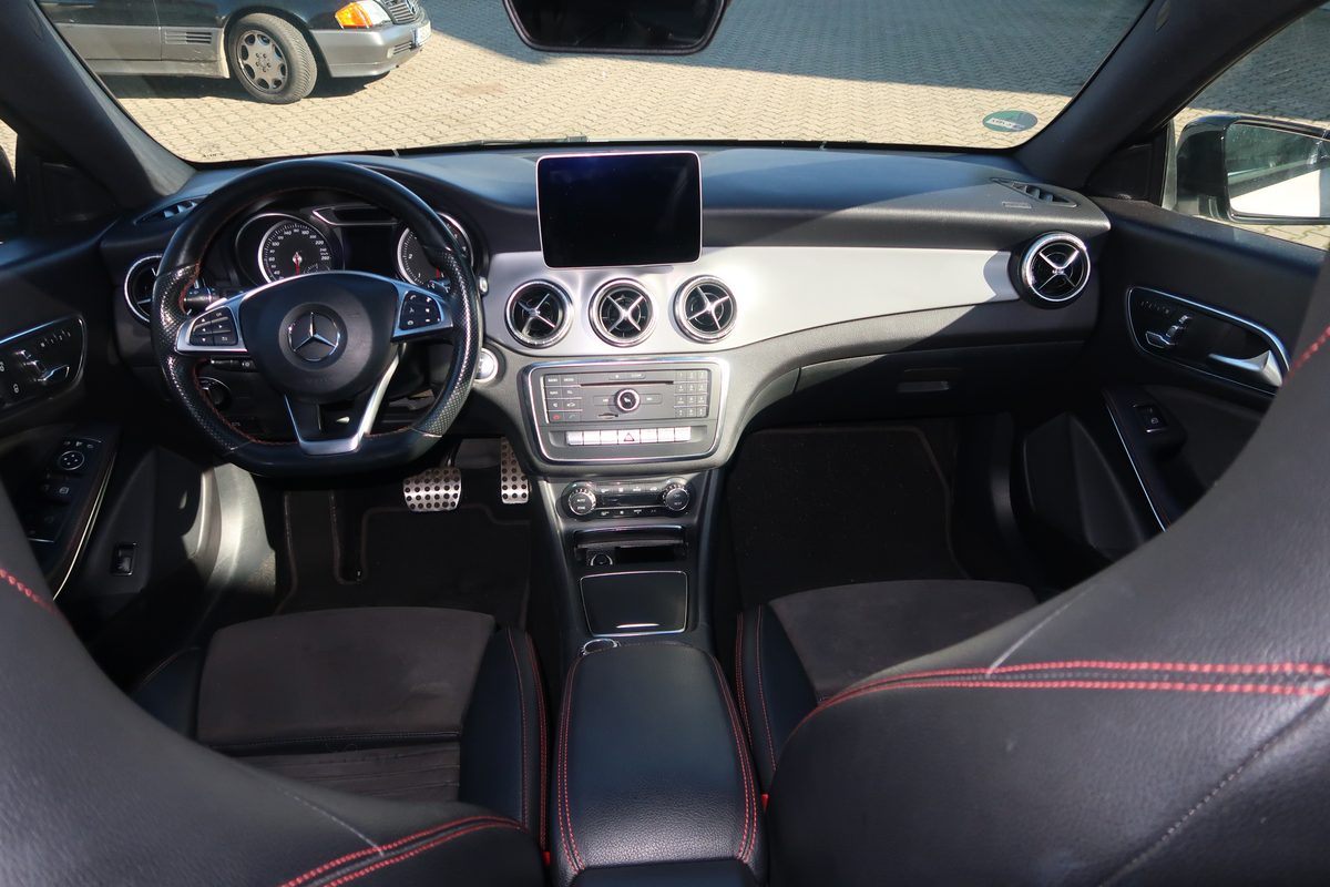 Mercedes-Benz CLA 220d Bild 10