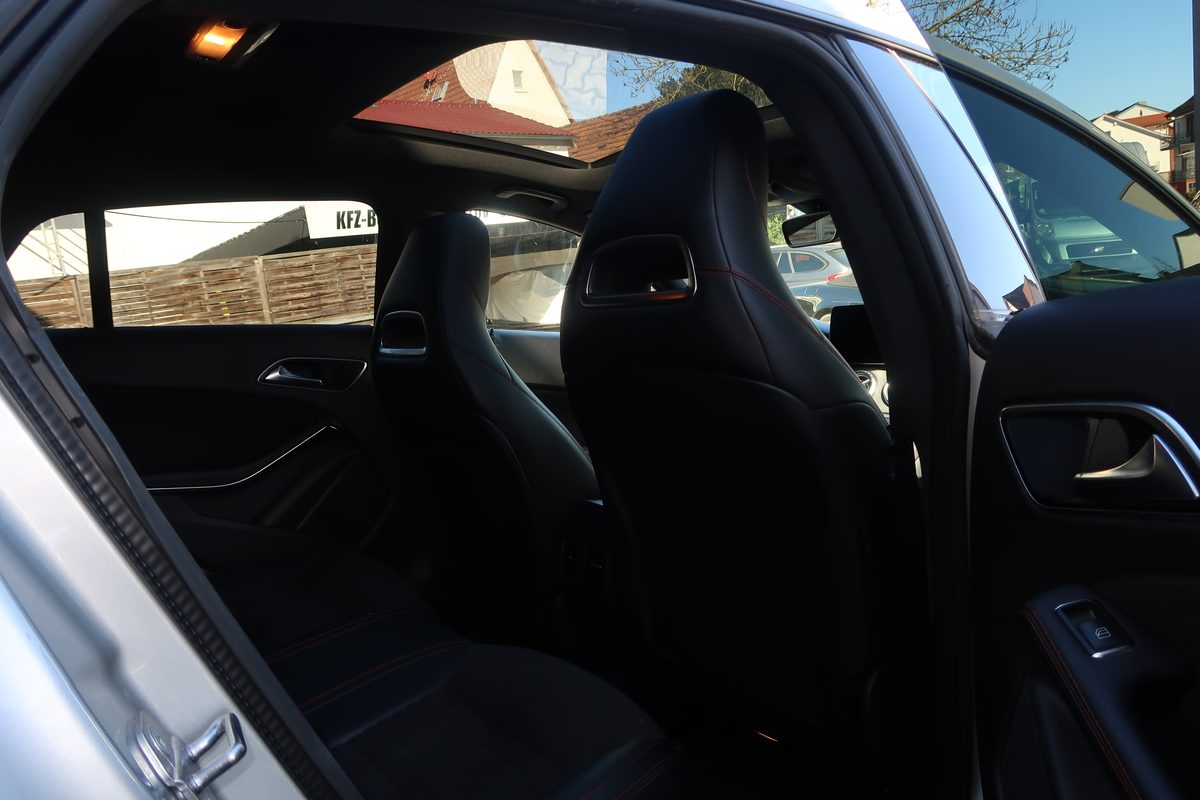 Mercedes-Benz CLA 220d Bild 11