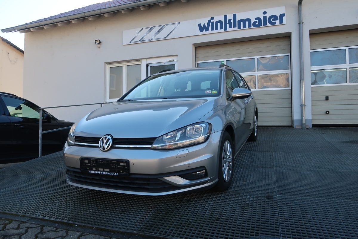 VW Golf Variant Bild 3