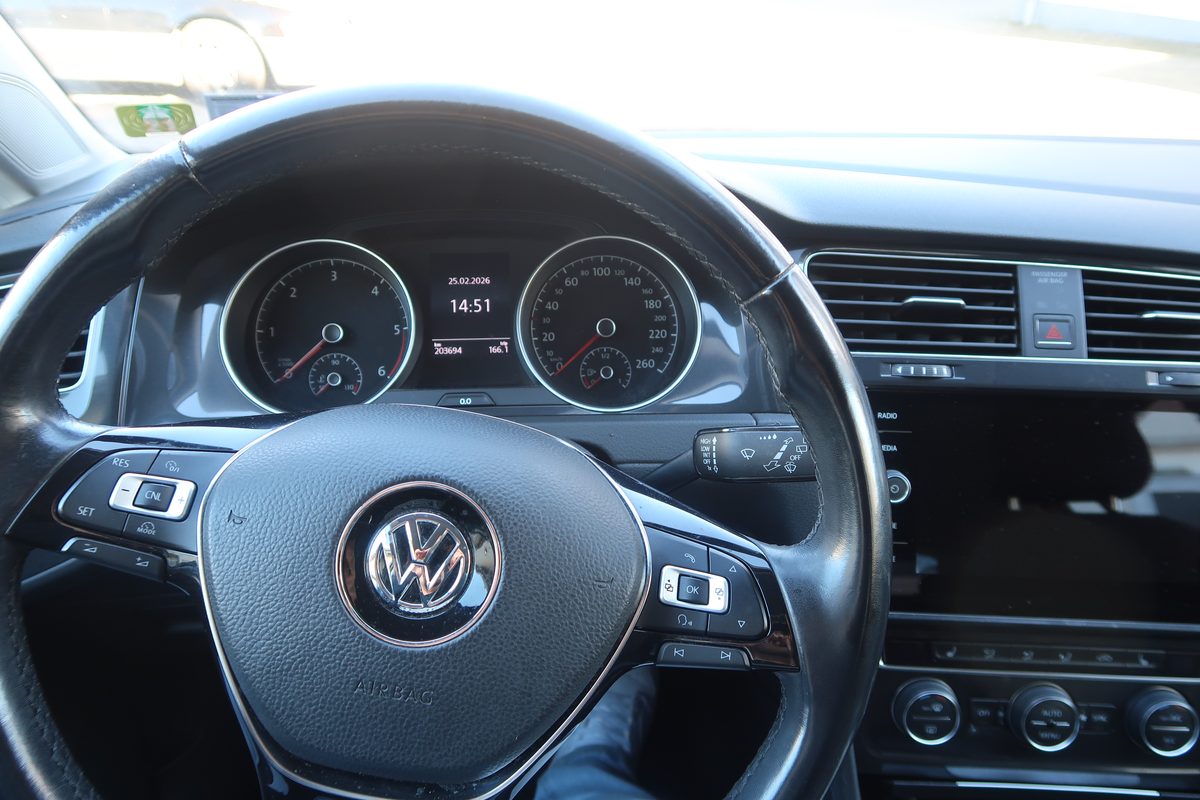 VW Golf Variant Bild 10